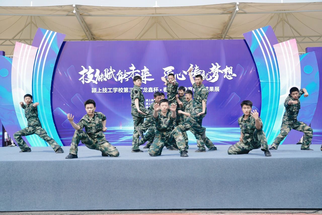 86a48e691e81b277836a298b64dba649.jpg 86a48e691e81b277836a298b64dba649.jpg