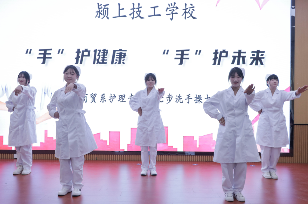 技能点亮多彩青春 匠心筑梦职业未来​—— 167.net必赢官网 2025 年职教周活动精彩纷呈
